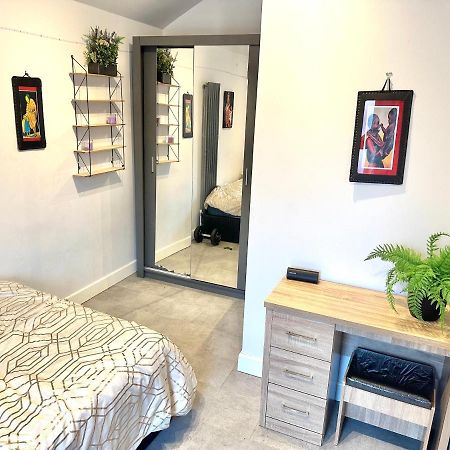 The North Stay Guest Suite Hardingstone ภายนอก รูปภาพ