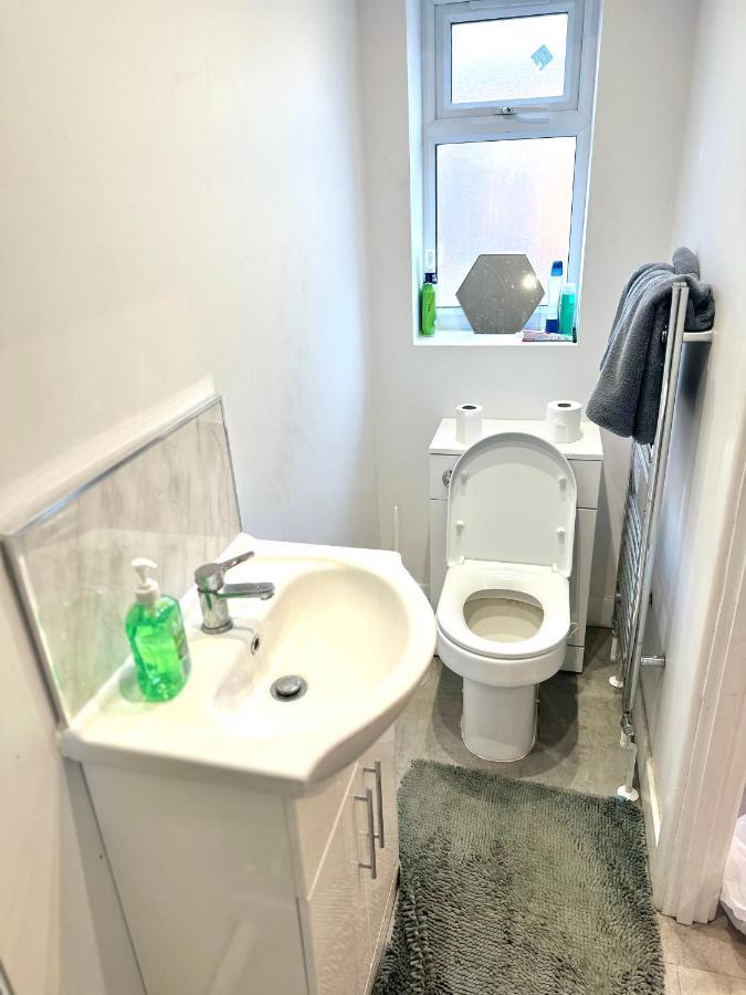 The North Stay Guest Suite Hardingstone ภายนอก รูปภาพ